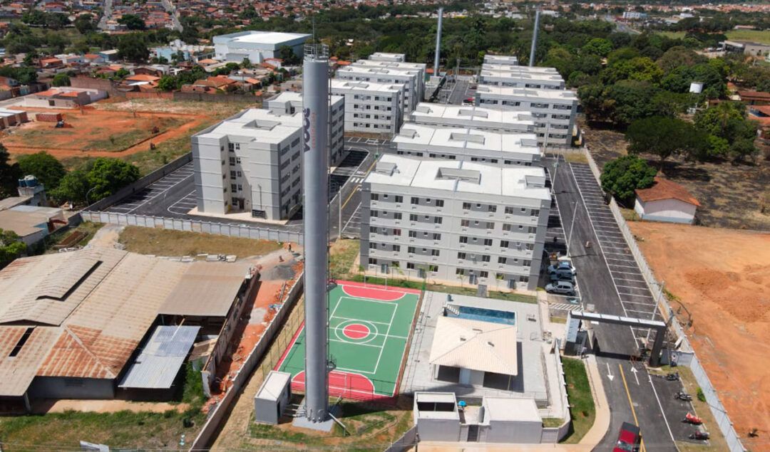 Abril 2025